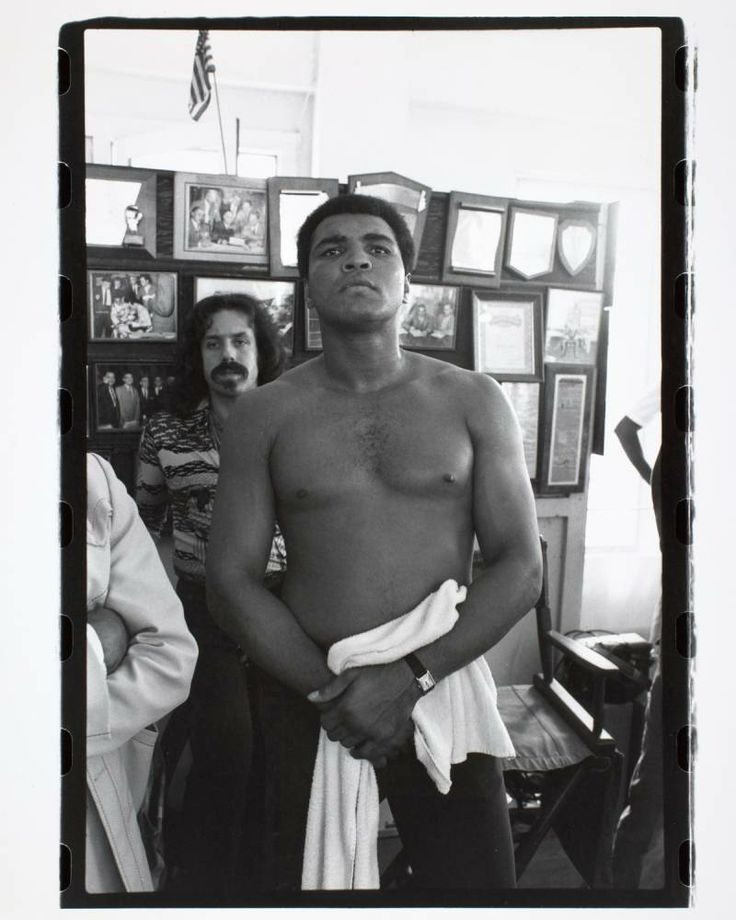 c'est à Puerto Rico, le 14 février 1976, lors de son séjour d'entraînement avant son combat contre Jean-Pierre Coopman, que Mohamed Ali achète une Tank.